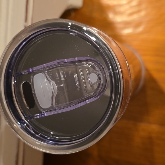 NIB Insulated 20 Oz Tumbler With Metal Straw And Cleaning Brush - Picture 5 of 5